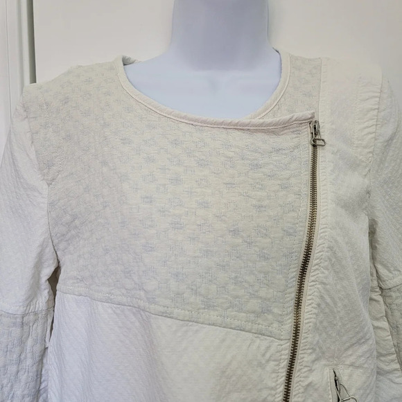 ZARA Women's Quilted White Moto Motorcycle Jacket Zippers Pockets Size L - Picture 2 of 14
